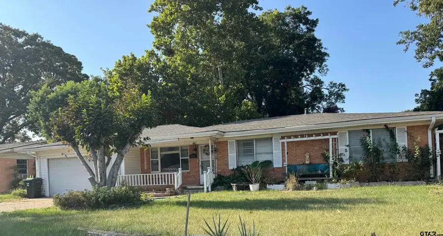 1428 Easy St, Tyler, TX 75701 - #2