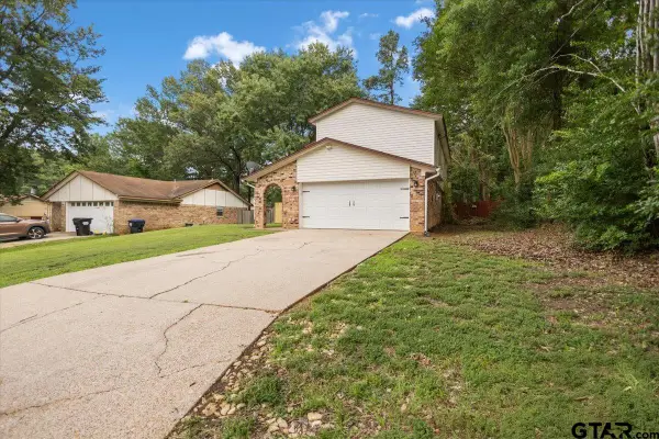 1210 Chad St, Longview,  75604