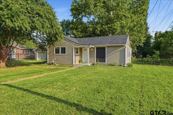 201 Braziel, Lindale,  75771