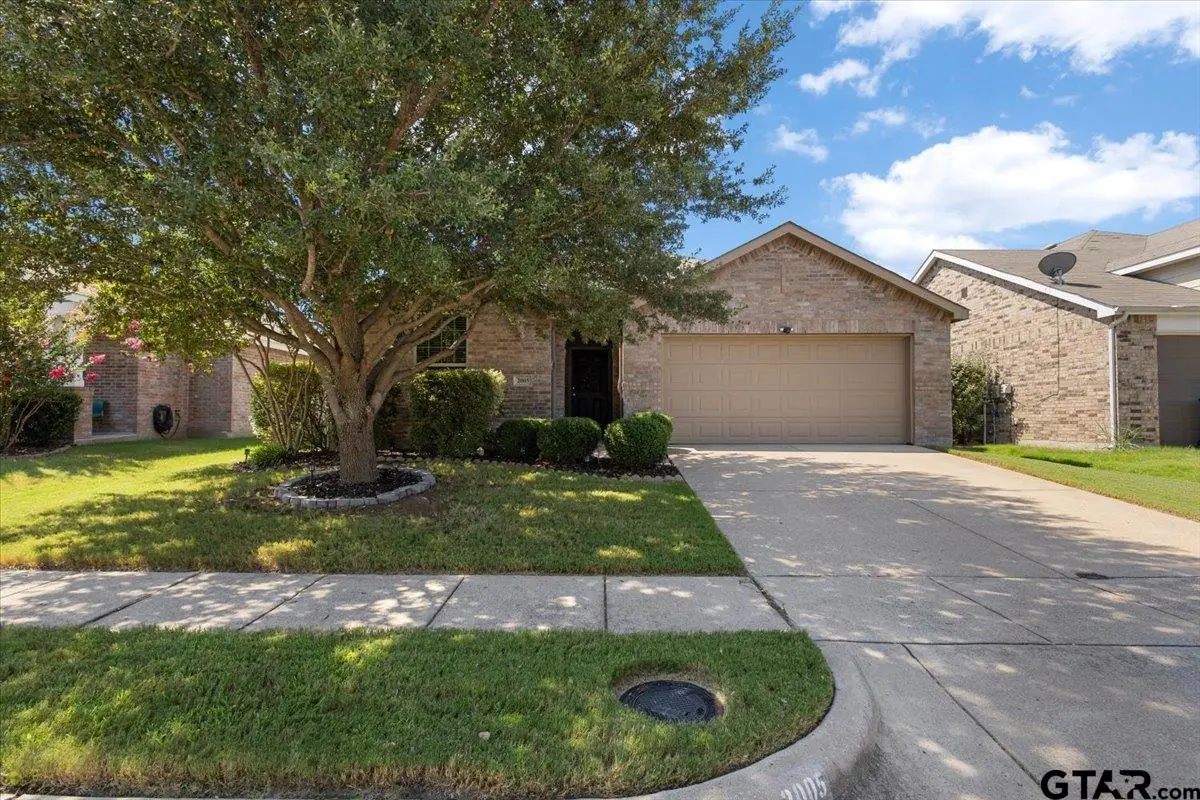 2005 Uvalde, Forney, TX 75126 - #1