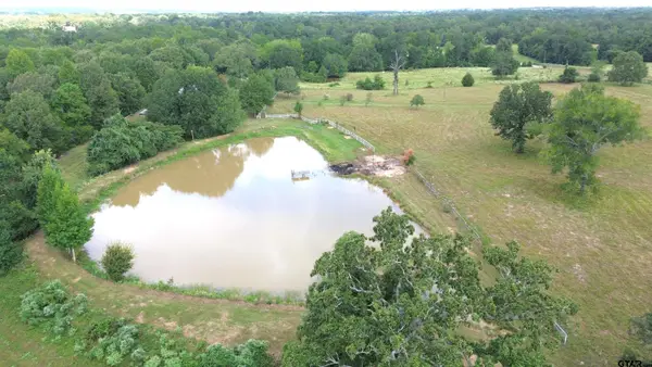 6533 Cr 233, Centerville, TX 75833