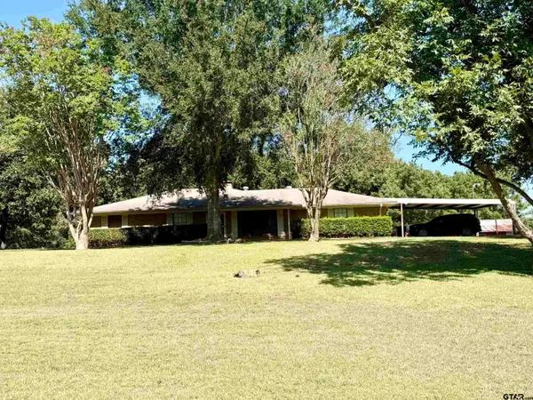 5096 N Us Highway 287, Grapeland, TX 75844