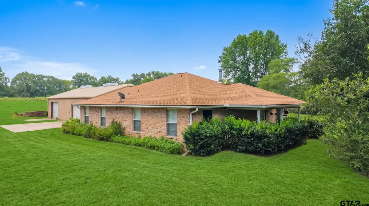 1052 SE Cr 4430, Scroggins, TX 75480 - #1