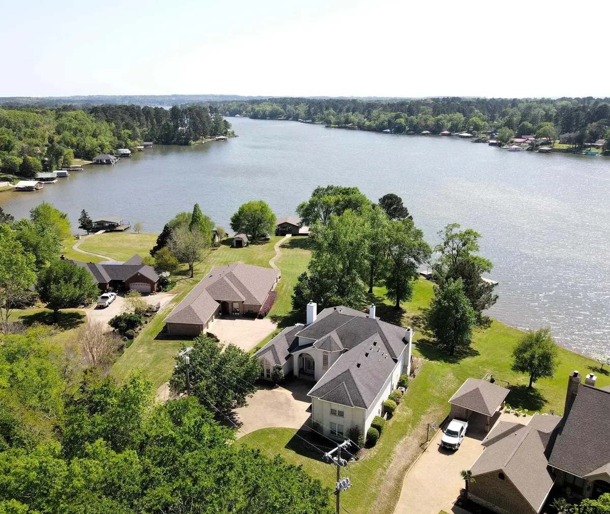 1713 Lakeshore Dr., Jacksonville, TX 75766 - #1