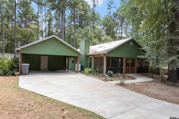 670 Cypress Creek Drive, Mt Vernon, TX 75457