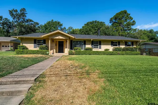 3403 Lynnwood Dr, Tyler, TX 75701