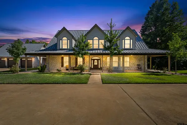 1214 Sparks Rd, Longview, TX 75605