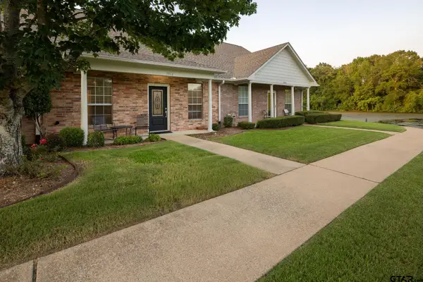 1912 Hollylake Circle, Tyler, TX 75703