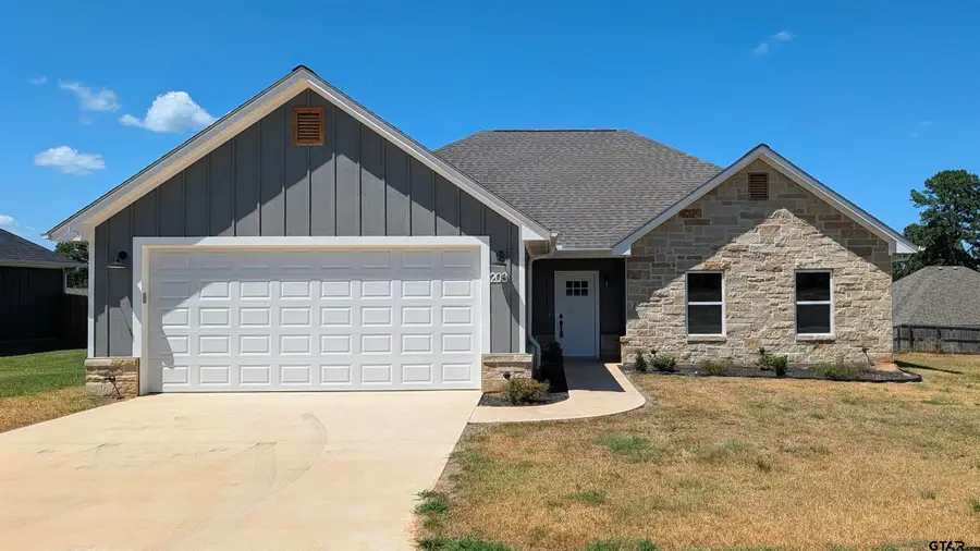 203 Toro Dr, Winona, TX 75792 - #2