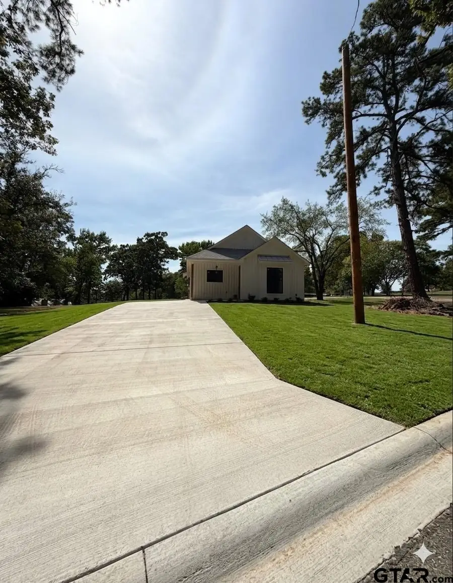 18328 Windjammer Pl, Flint, TX 75762 - #2