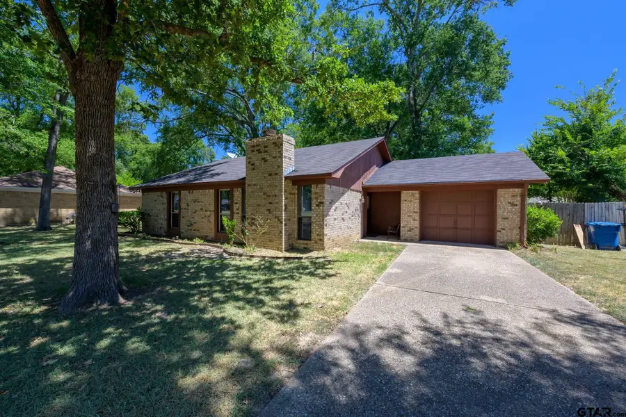 404 Hillcreek St, Whitehouse, TX 75791 - #2