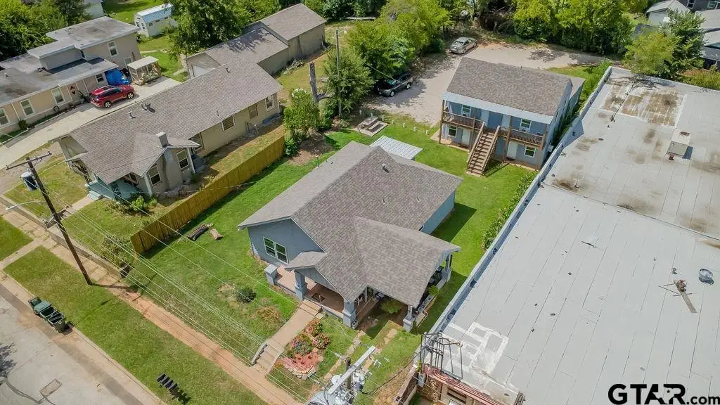 1502 E Earle Street, Tyler, TX 75702 - #1