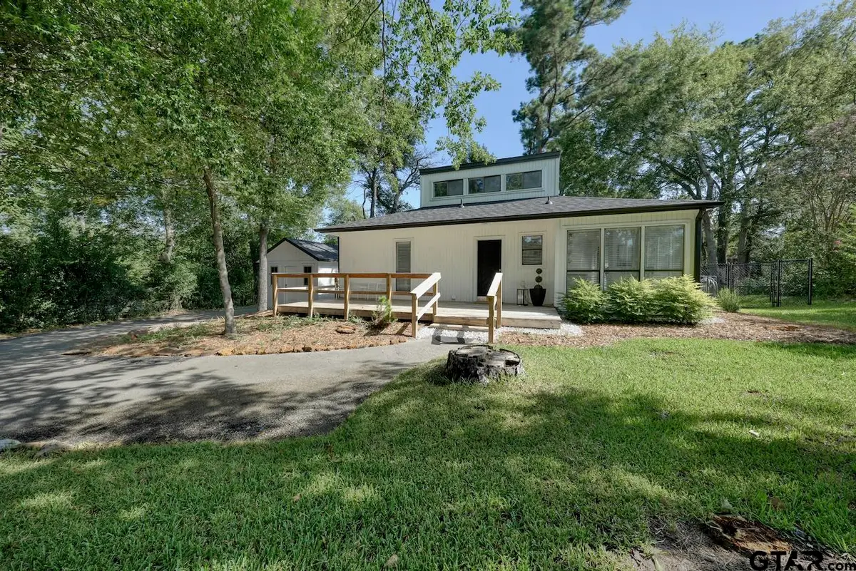 239 Fairlawn Dr, Hideaway, TX 75771 - #1