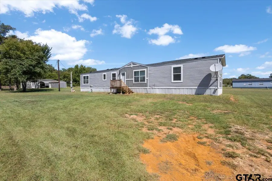 395 N Royal Dr, Bullard, TX 75757 - #2