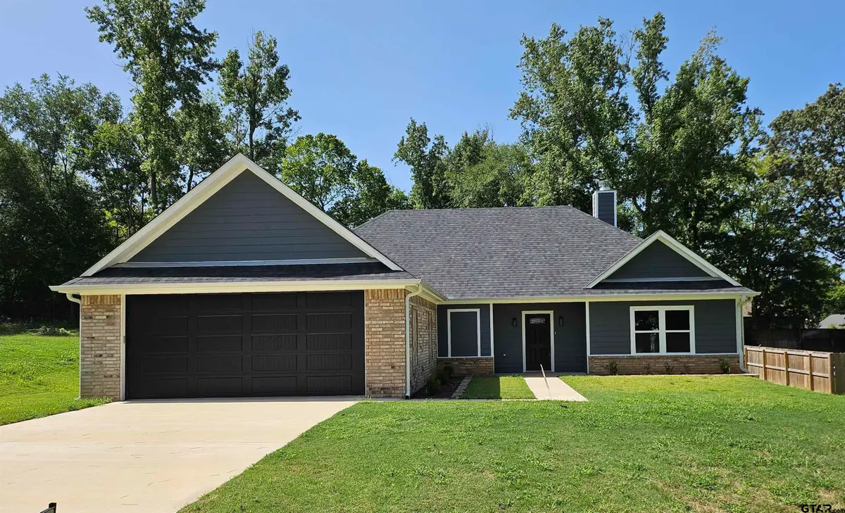 105 Johnston, Arp, TX 75750 - #1