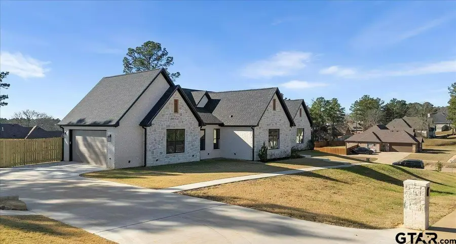 12181 Oak Grove Dr., Tyler, TX 75706 - #3