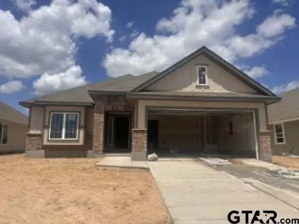 16037 Sir Barton Drive, Lindale, TX 75771