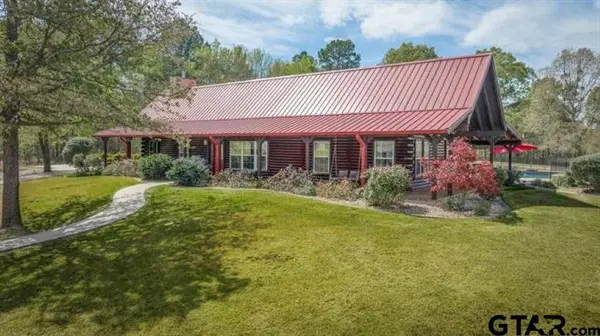 10449 Sheep Rd, Pittsburg, TX 75686