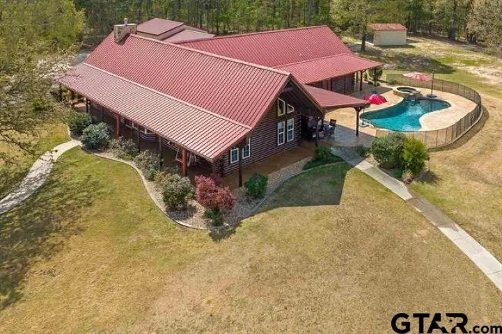 10449 Sheep Rd, Pittsburg, TX 75686 - #2