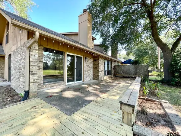 162 Pine Tree Unit B, Holly Lake Ranch, TX 75765