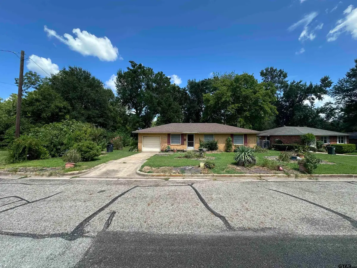 2100 Glenbrook Dr, Tyler, TX 75701 - #1