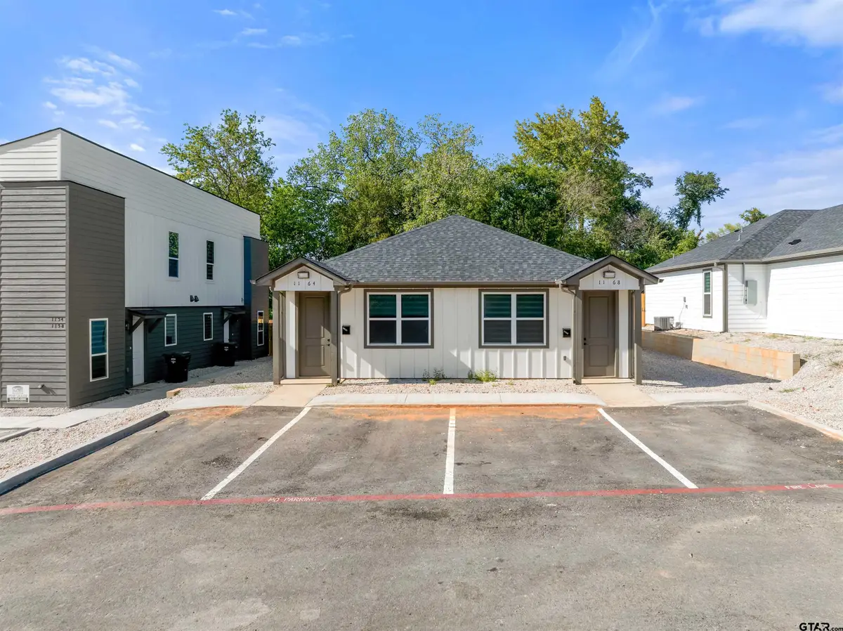 1164 & 1168 E Earle, Tyler, TX 75702 - #1