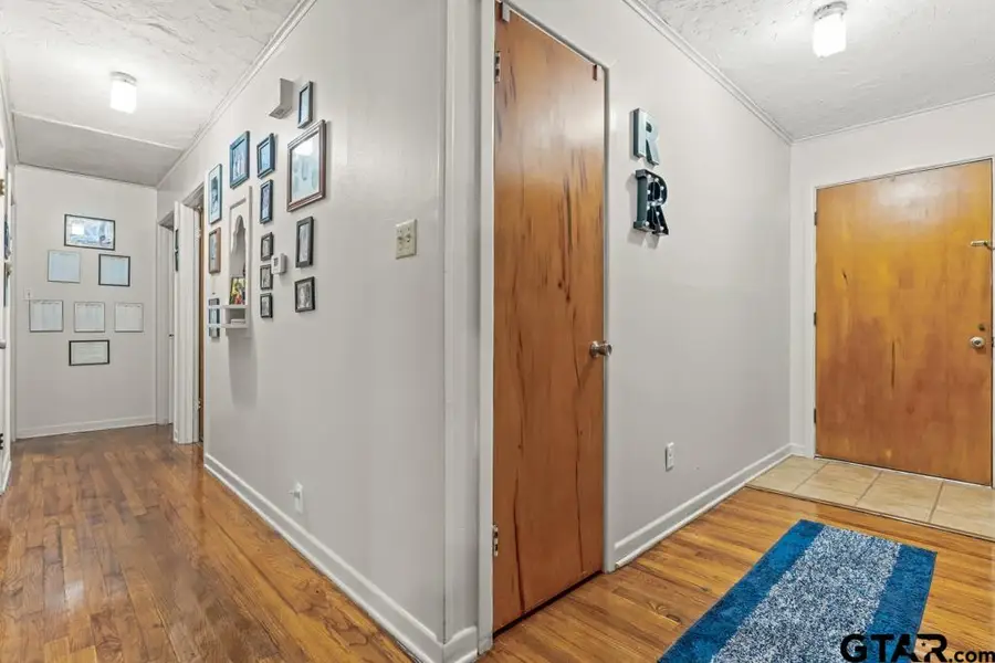 1112 Pine Street, Gilmer, TX 75644 - #2