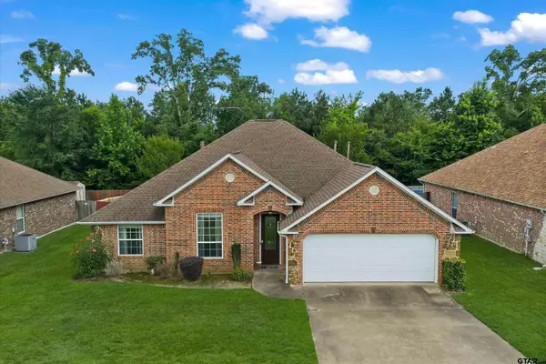 4406 Red Oak Tr, Longview, TX 75605