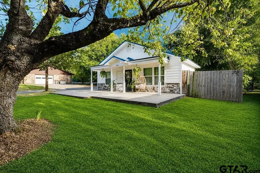 304 Jarbo St., Sulphur Springs, TX 75482 - #3