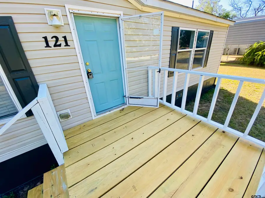 121 Allen St, Arp, TX 75750 - #2