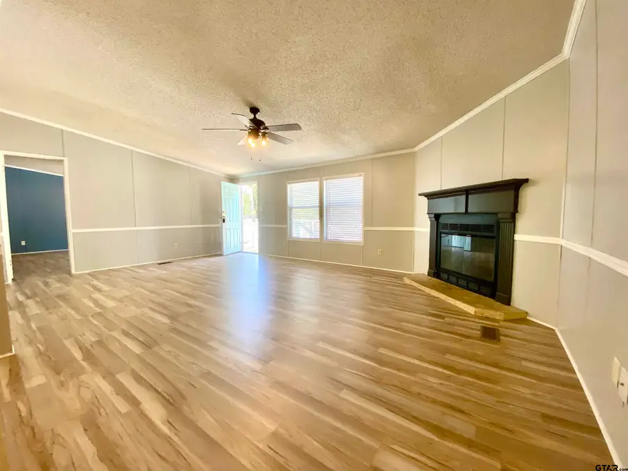 121 Allen St, Arp, TX 75750 - #3