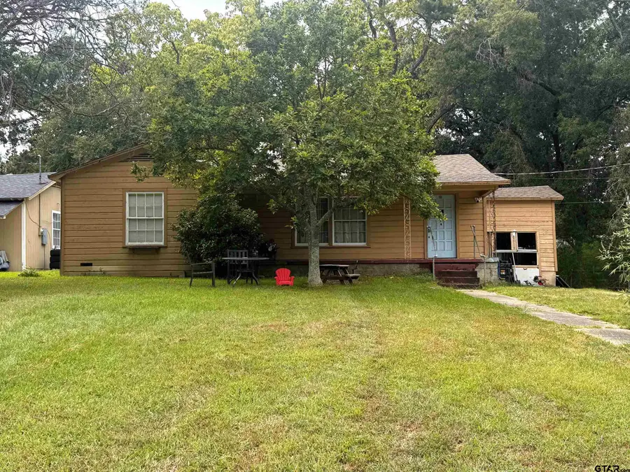 405 Margaret Dr., Mount Pleasant, TX 75455 - #2