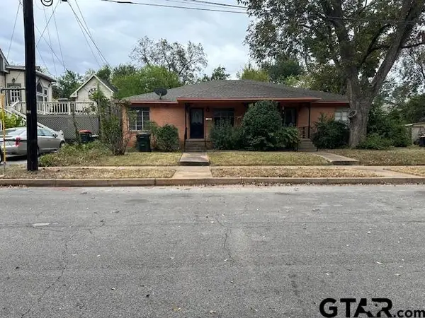 330 W Charnwood St, Tyler, TX 75701
