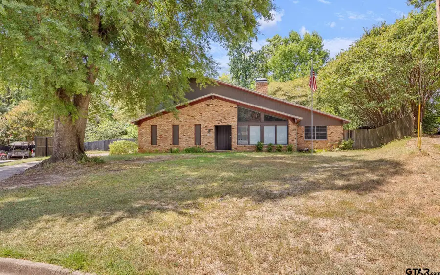2810 Stonewall, Tyler, TX 75701 - #2