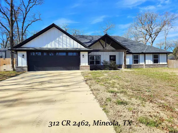 312 Cr 2462 + 6 Additional Homes, Mineola, TX 75773