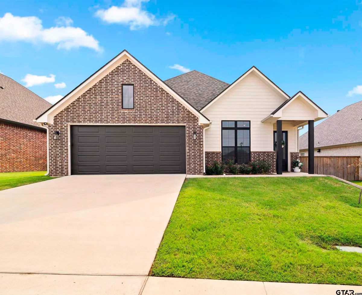 7078 Hillside Ave, Tyler, TX 75707 - #1