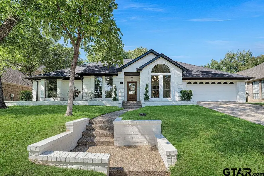 701 Kingswood Dr., Tyler, TX 75703 - #3
