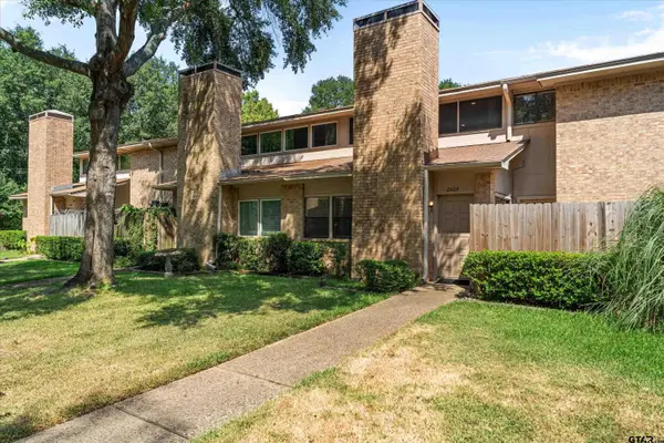 2404 Villa Ct, Tyler, TX 75703