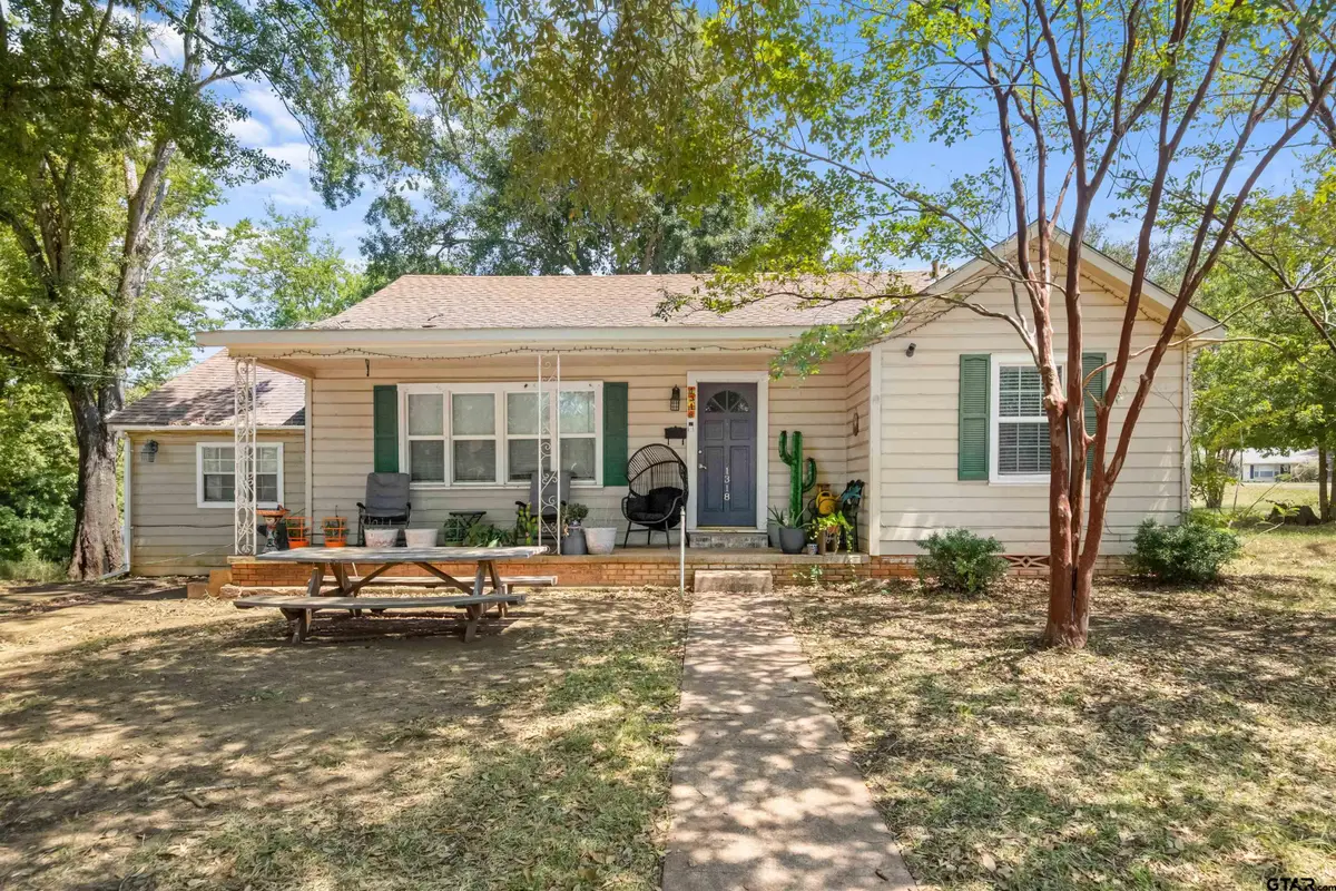1318 Oakdale, Palestine, TX 75801 - #1