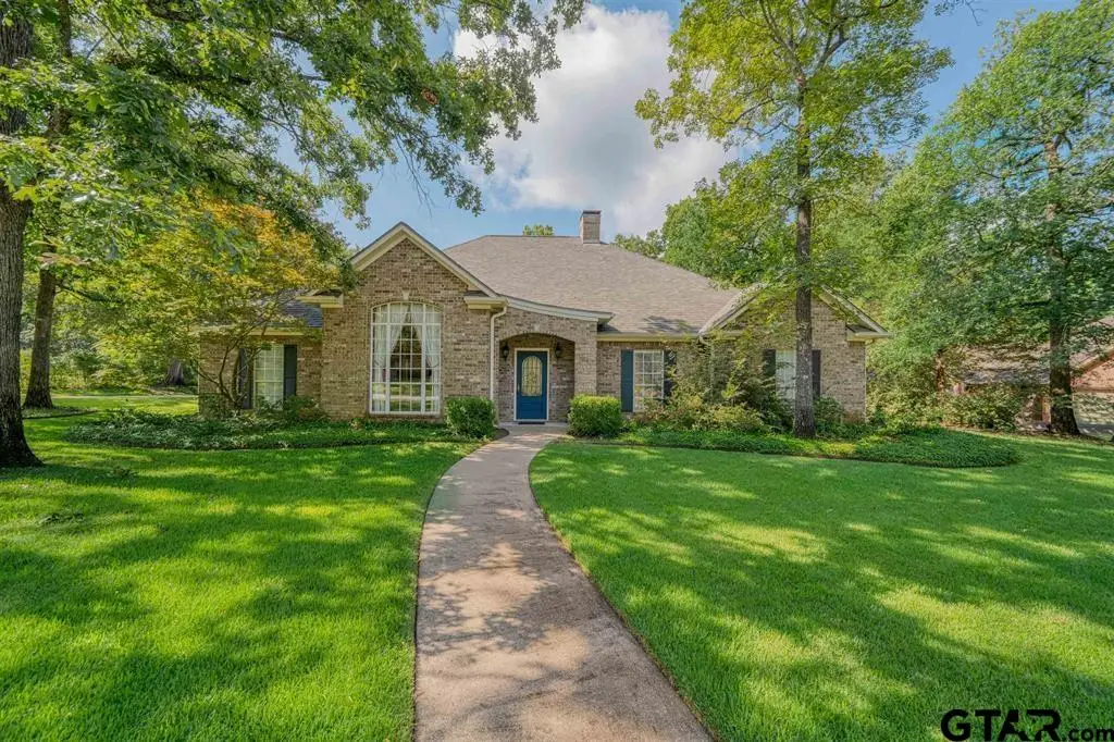 402 Moccasin, Kilgore, TX 75662 - #1