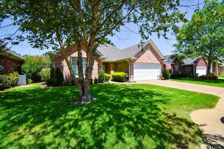 1923 Hollyglen, Tyler, TX 75703 - #2