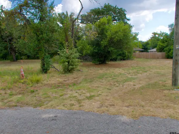 3104 Carden Lane, Tyler, TX 75701