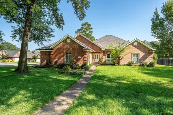 11232 Chasewood, Tyler, TX 75703