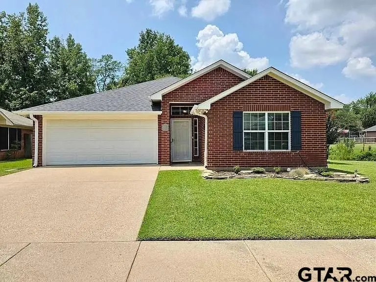 302 Willowbrook Lane, Whitehouse, TX 75791 - #1
