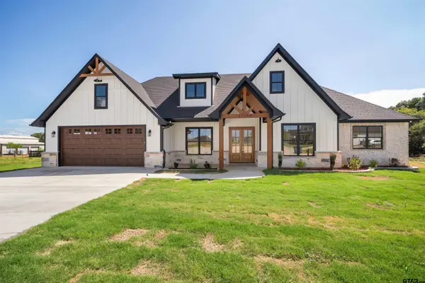 17504 Sugar Bluff Ln, Flint, TX 75762
