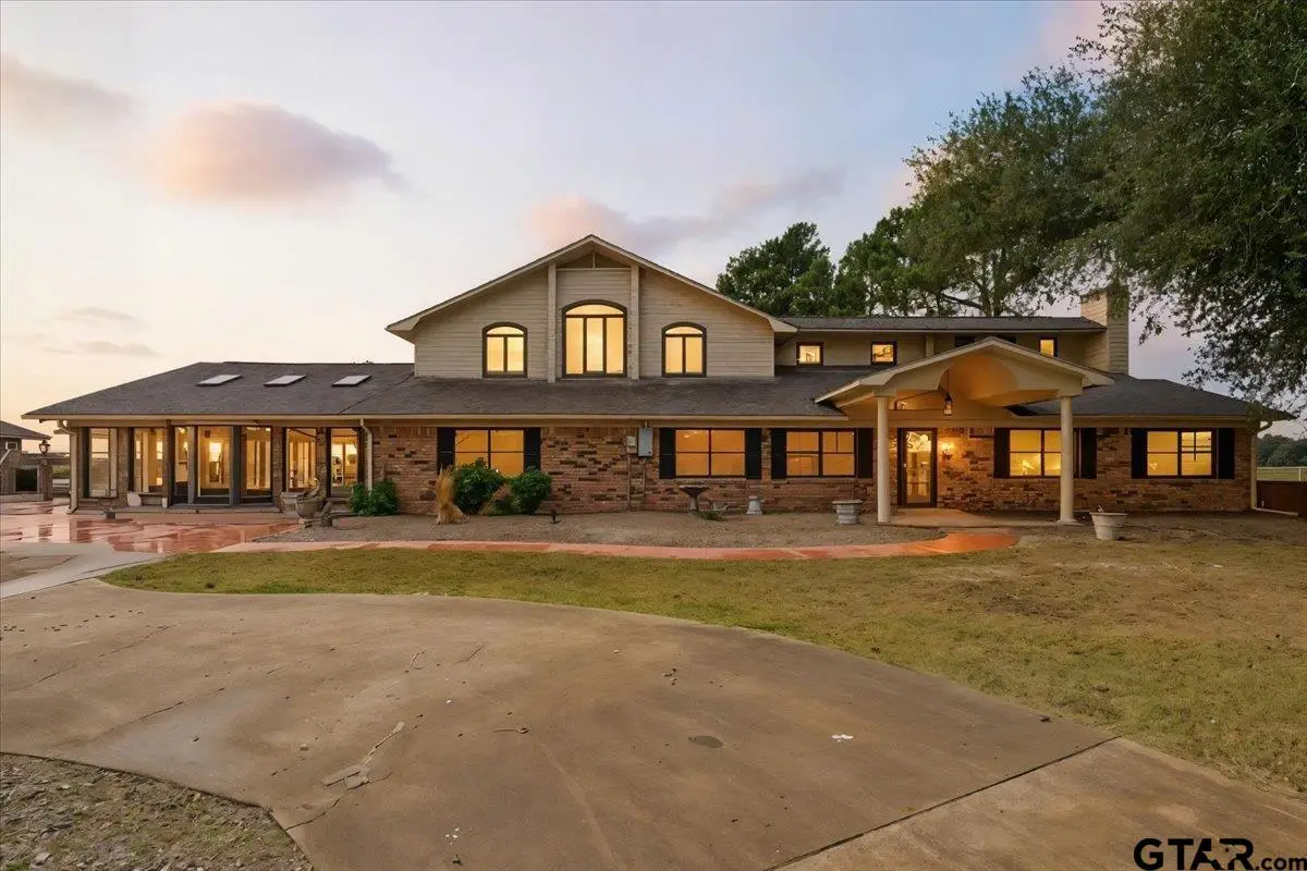 10736 E Hwy 154, Sulphur Springs, TX 75482 - #1