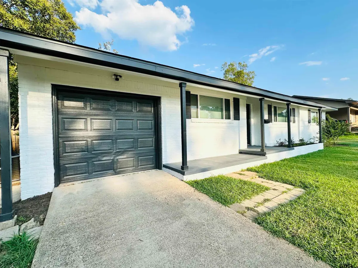 2116 Pine Crest, Tyler, TX 75701 - #1
