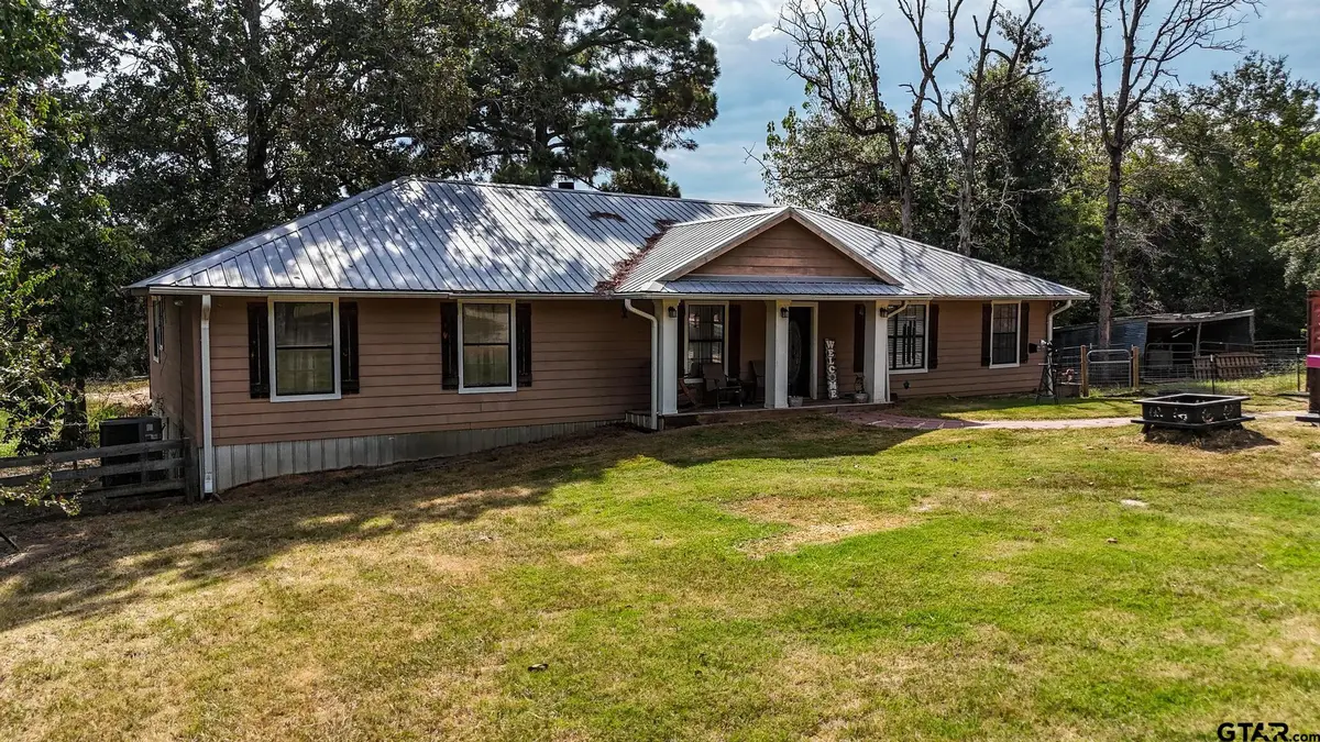 3861 S State Highway 75, Centerville, TX 75833 - #1
