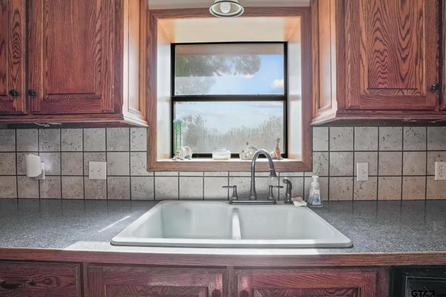3861 S State Highway 75, Centerville, TX 75833 - #3