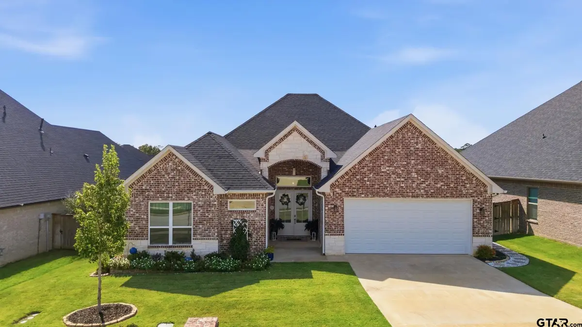 7271 Rolling Acres Pl, Tyler, TX 75707 - #1